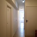 Y *